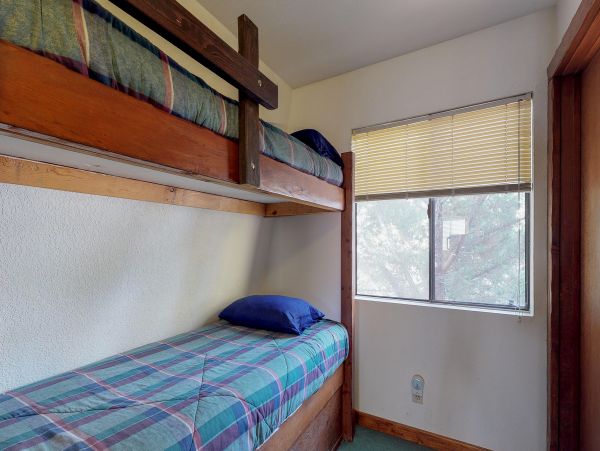 Big Bear Home 976087
