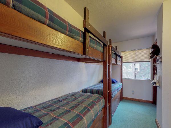 Big Bear Home 976087
