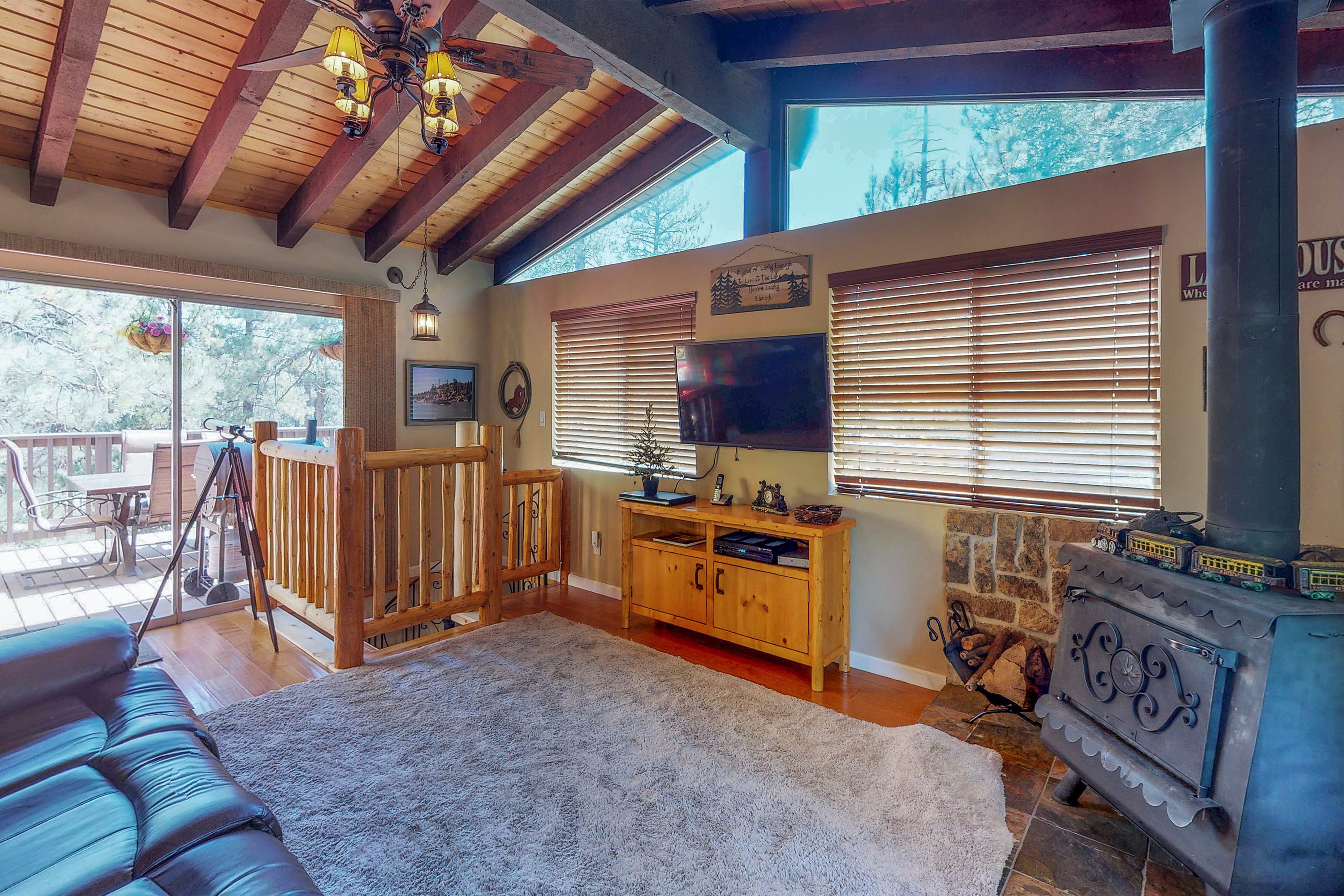 Big Bear Home 976088