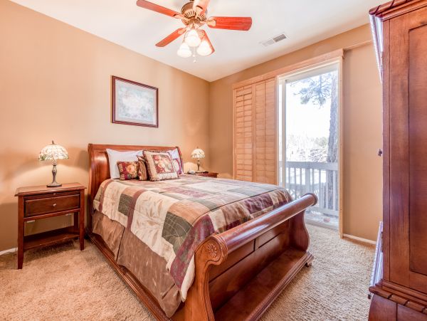 Big Bear Home 976089