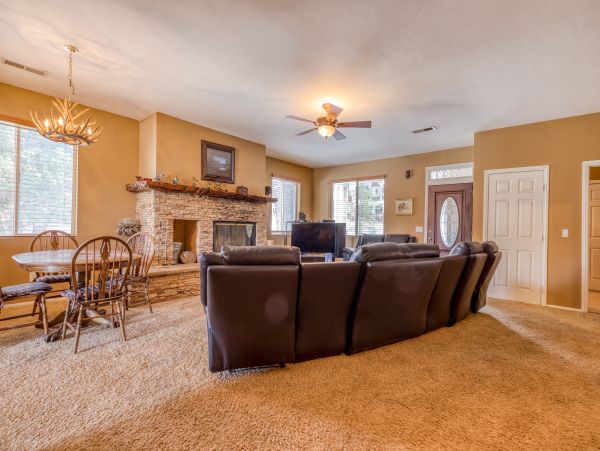 Big Bear Home 976089