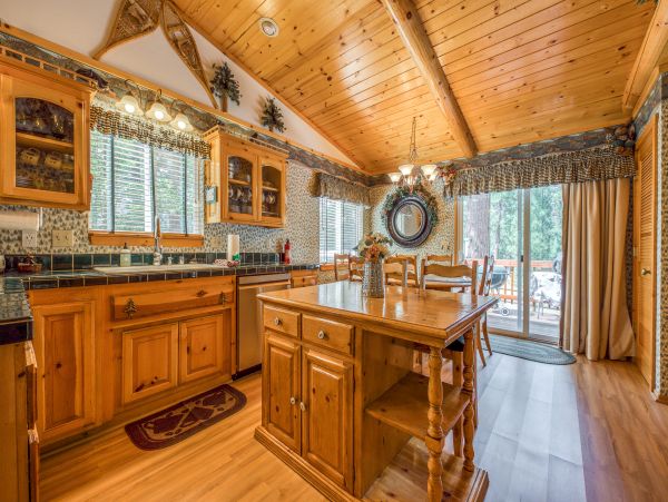 Big Bear Home 976090