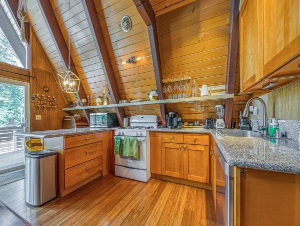 Big Bear Home 976093