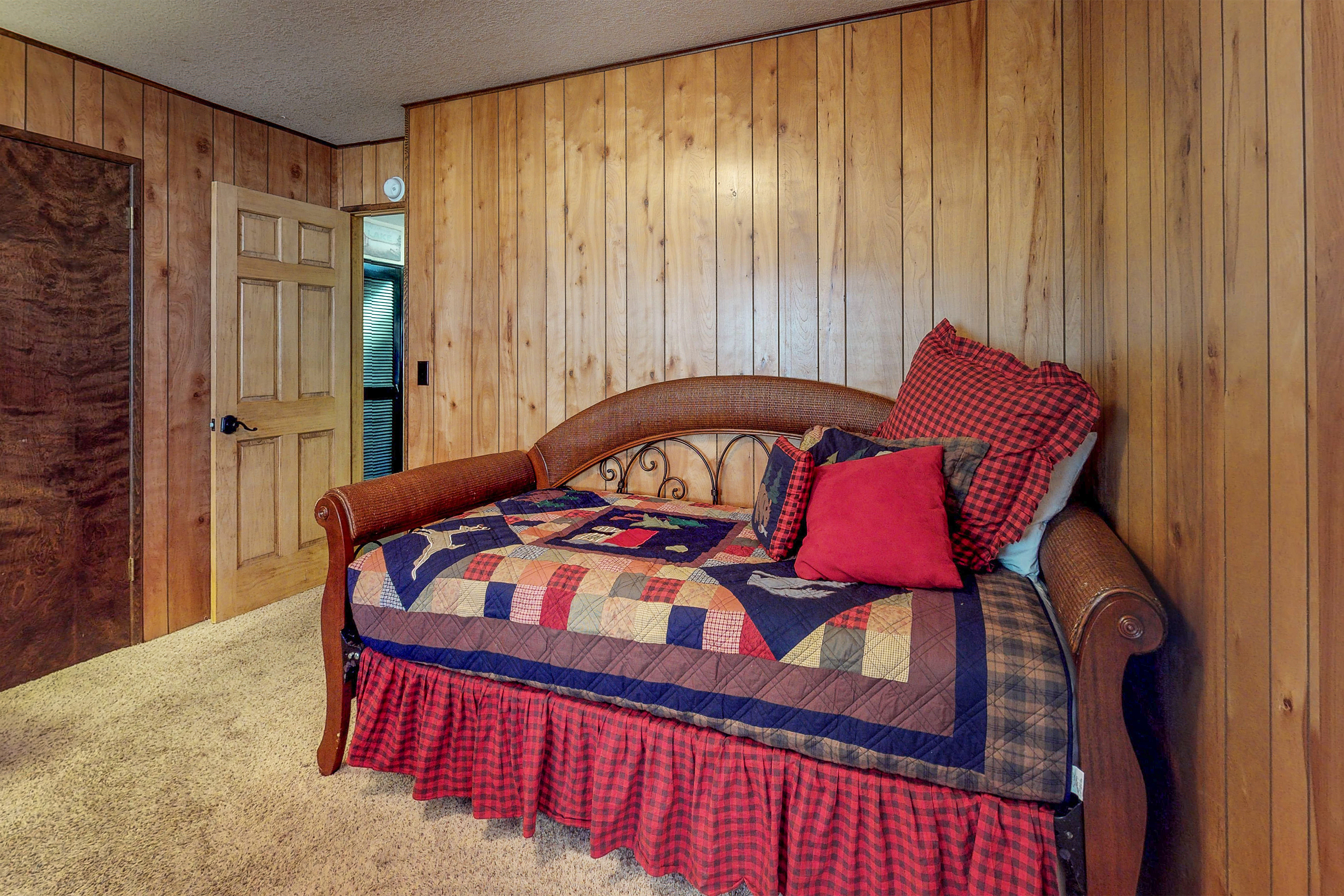 Big Bear Home 976095