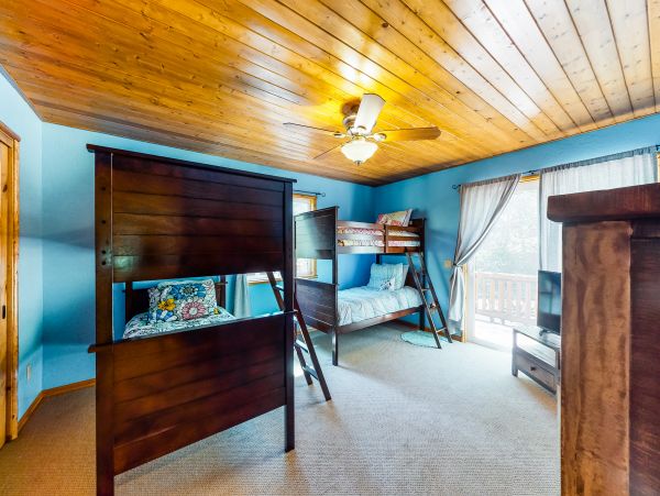 Big Bear Home 976098