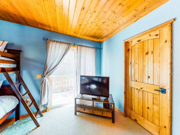 Big Bear Home 976098