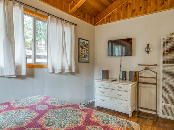 Big Bear Home 976100