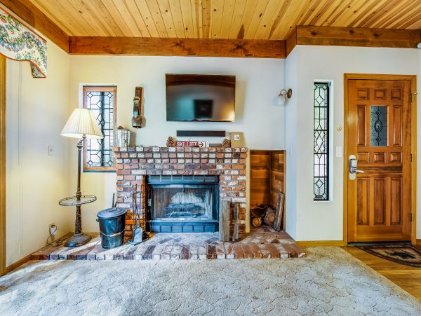 Big Bear Home 976101