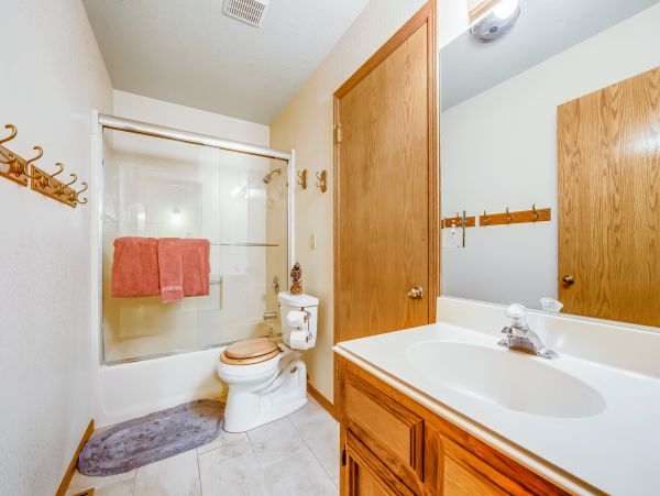 Big Bear Home 976101