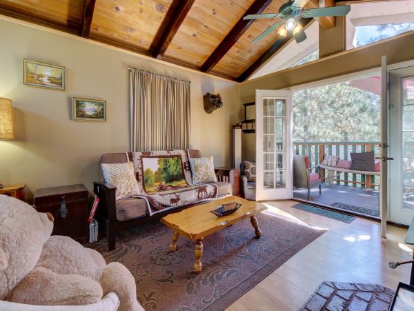 Big Bear Home 976104