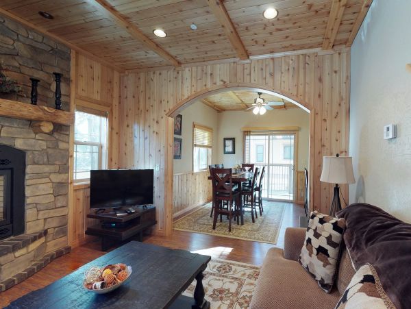 Big Bear Home 976112