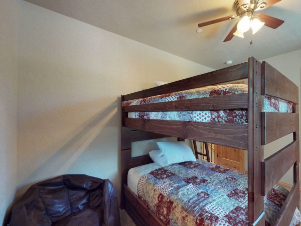 Big Bear Home 976112