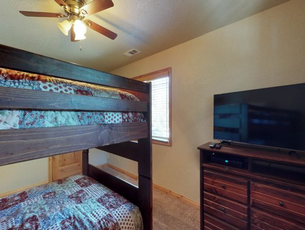 Big Bear Home 976112