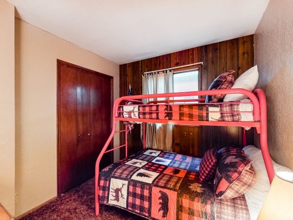 Big Bear Home 976114
