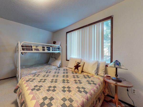 Big Bear Home 976117