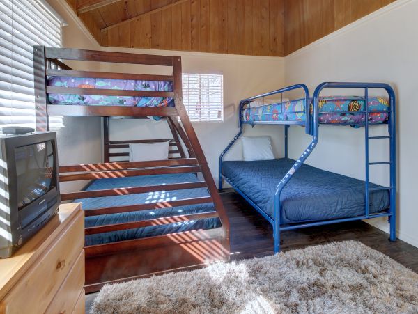 Big Bear Home 976119