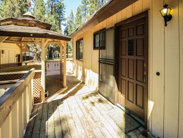 Big Bear Home 976120