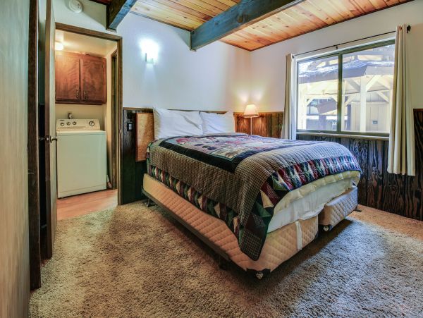 Big Bear Home 976120