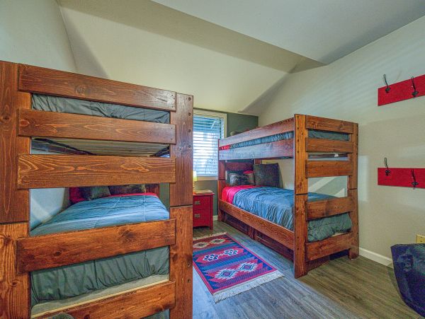Big Bear Home 976128