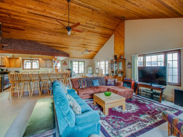 Big Bear Home 976132