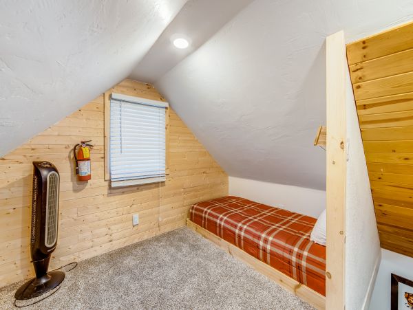 Big Bear Home 976135