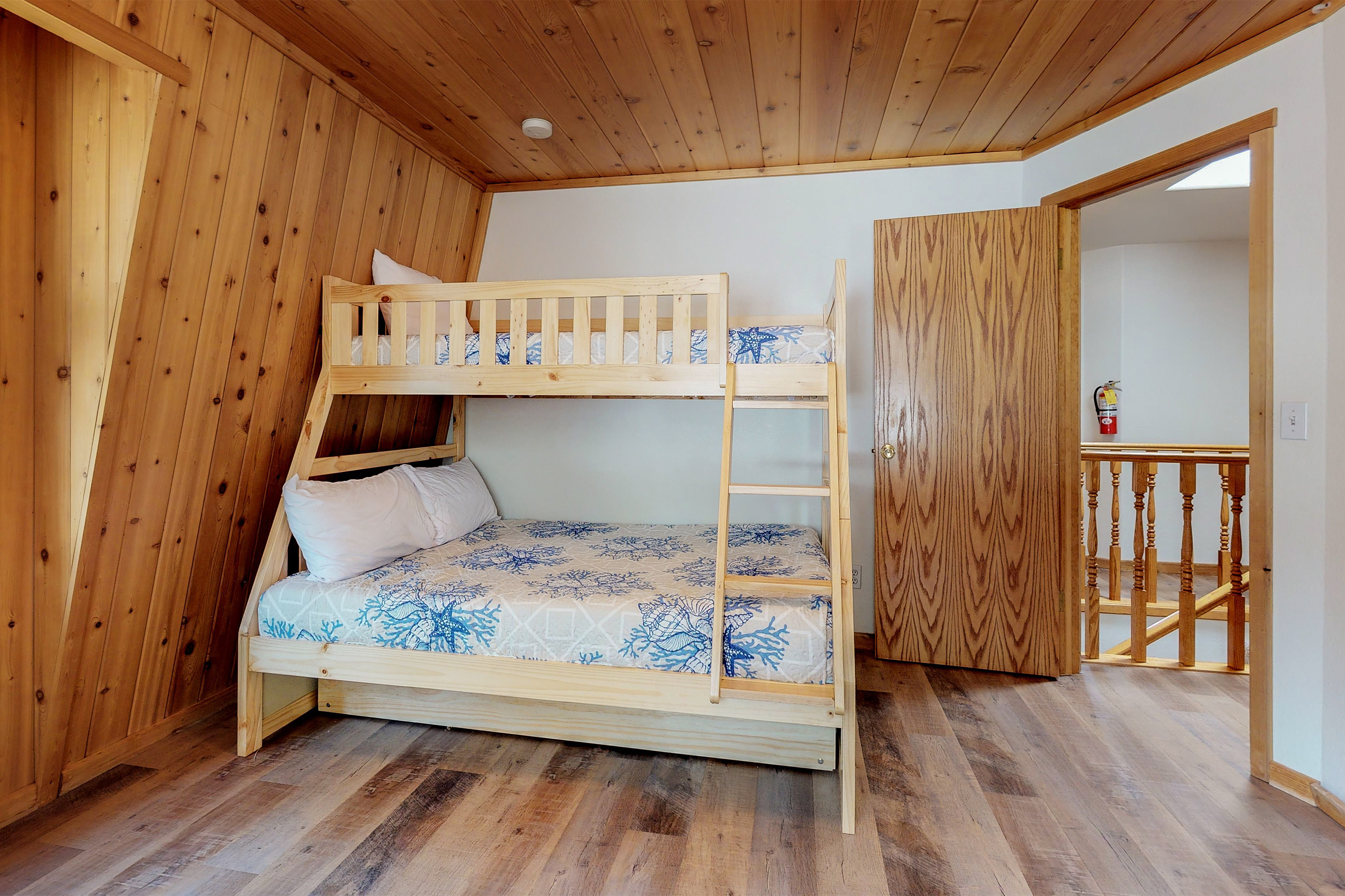 Big Bear Home 976136