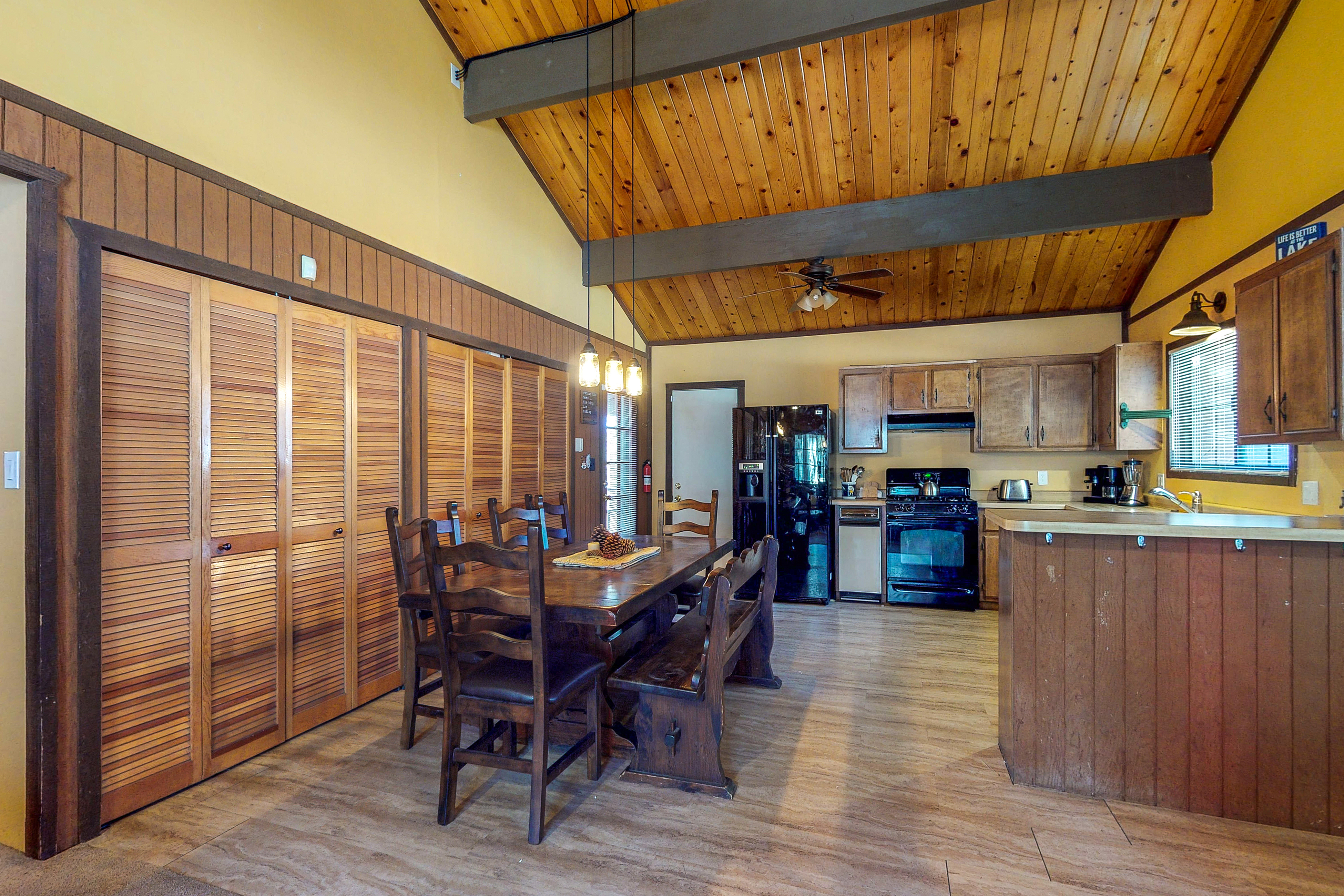 Big Bear Home 976137