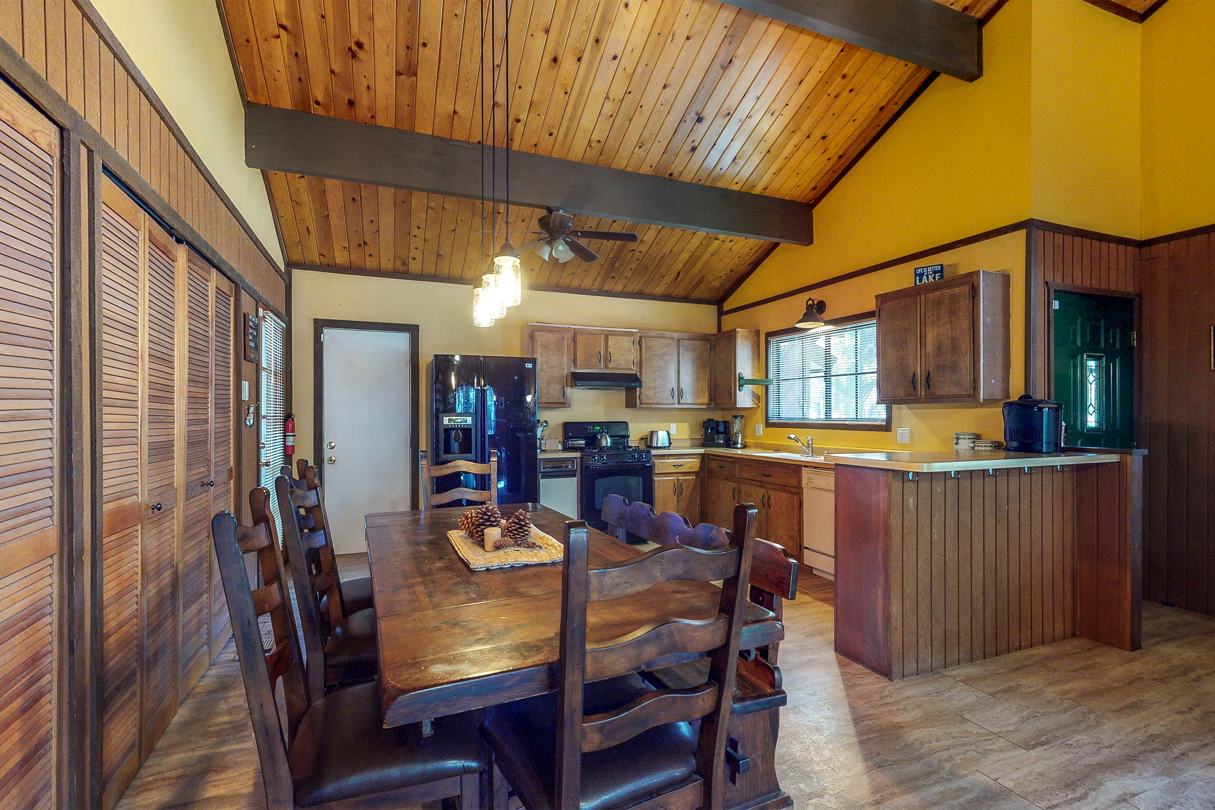 Big Bear Home 976137