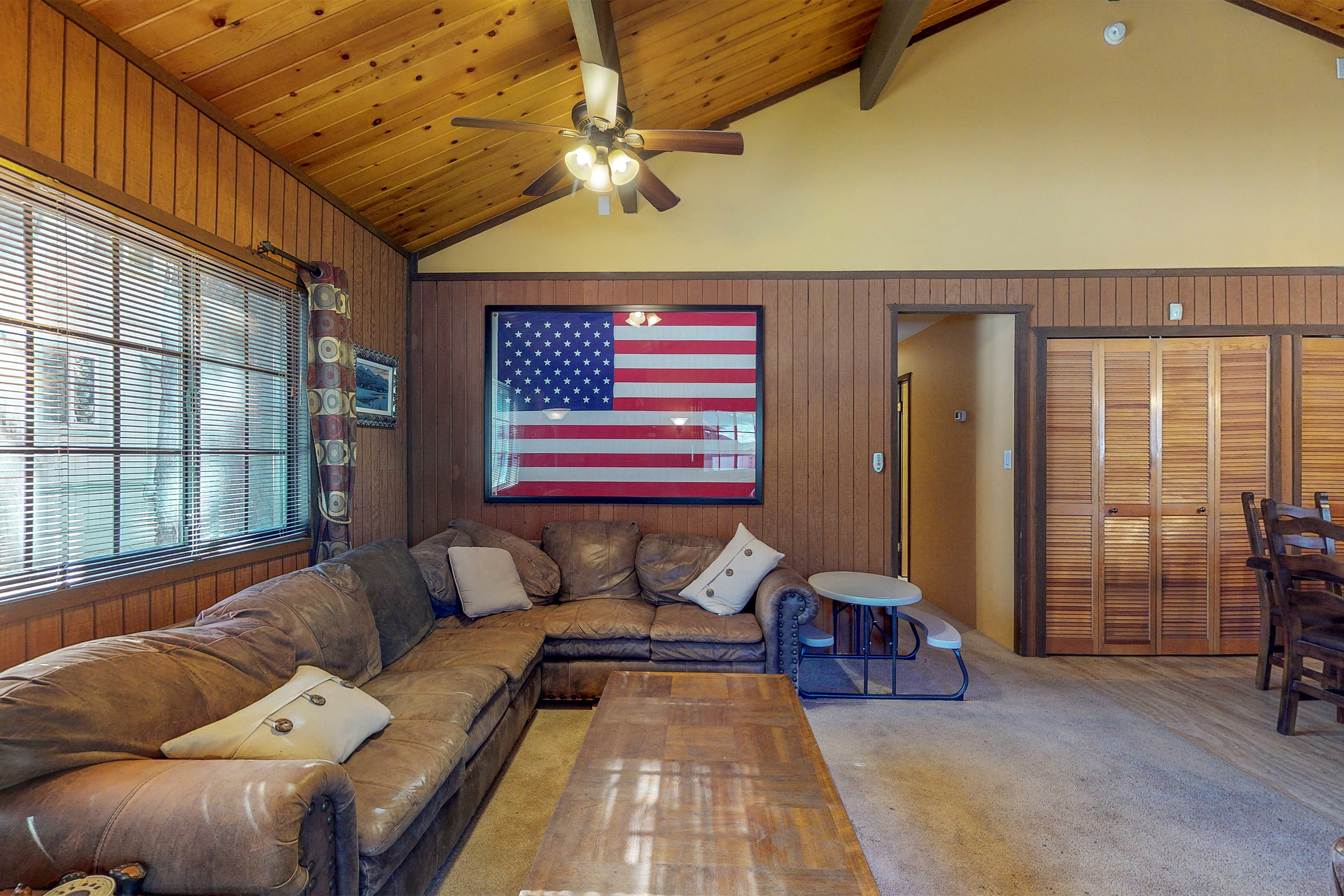 Big Bear Home 976137