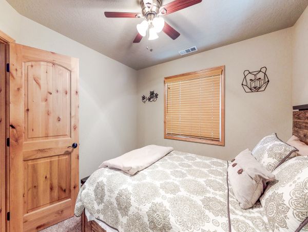 Big Bear Home 976138