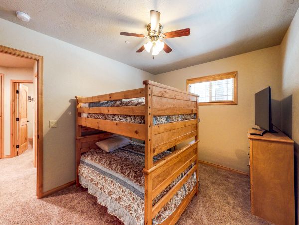 Big Bear Home 976138