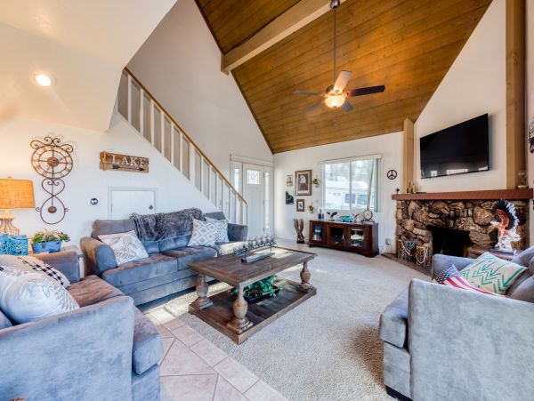 Big Bear Home 976143