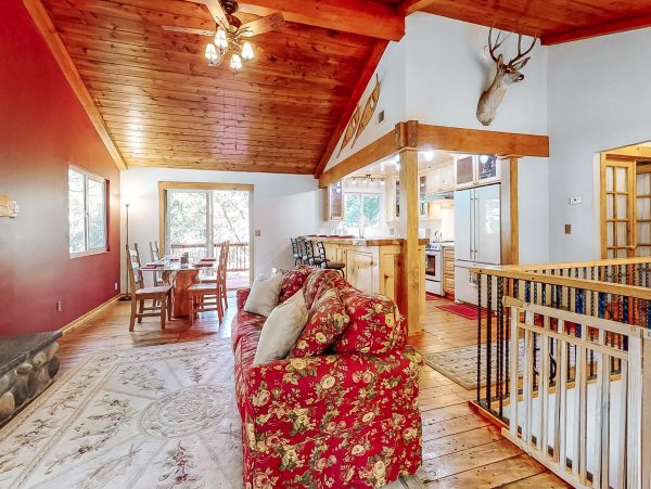Big Bear Home 976144