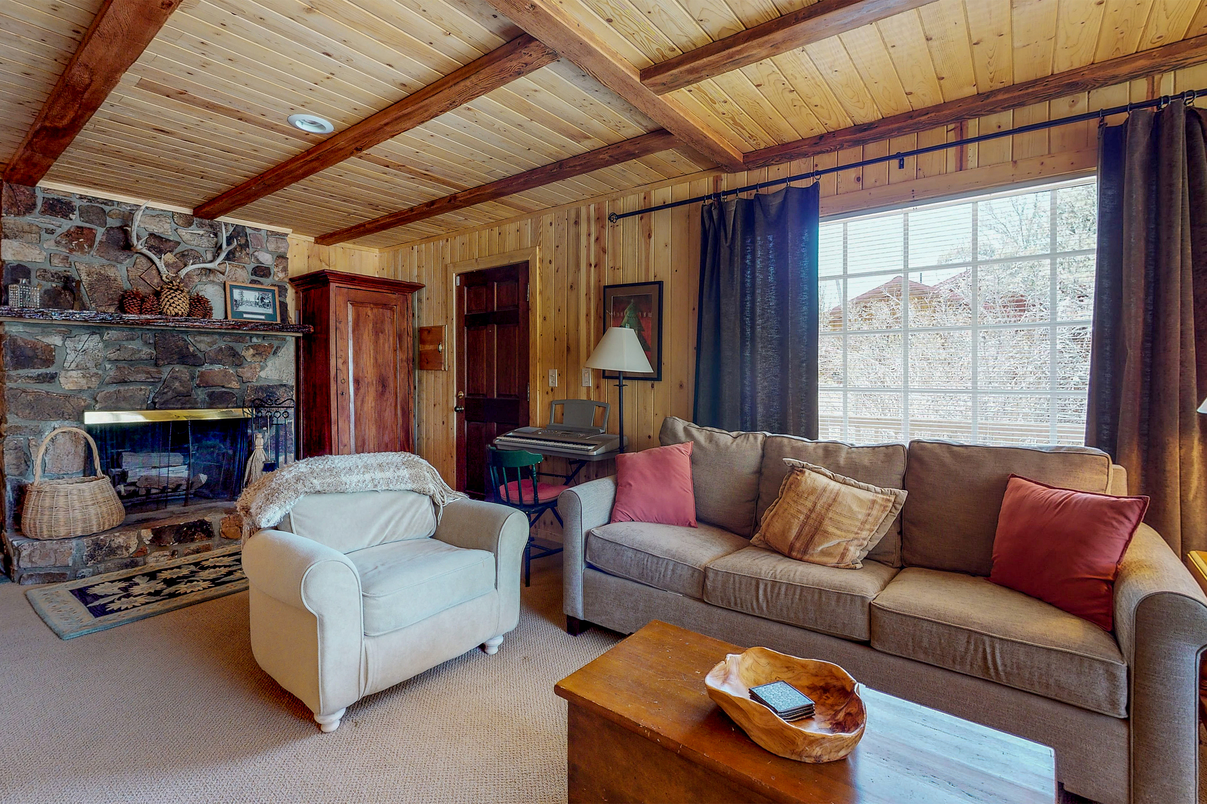 Big Bear Home 976148