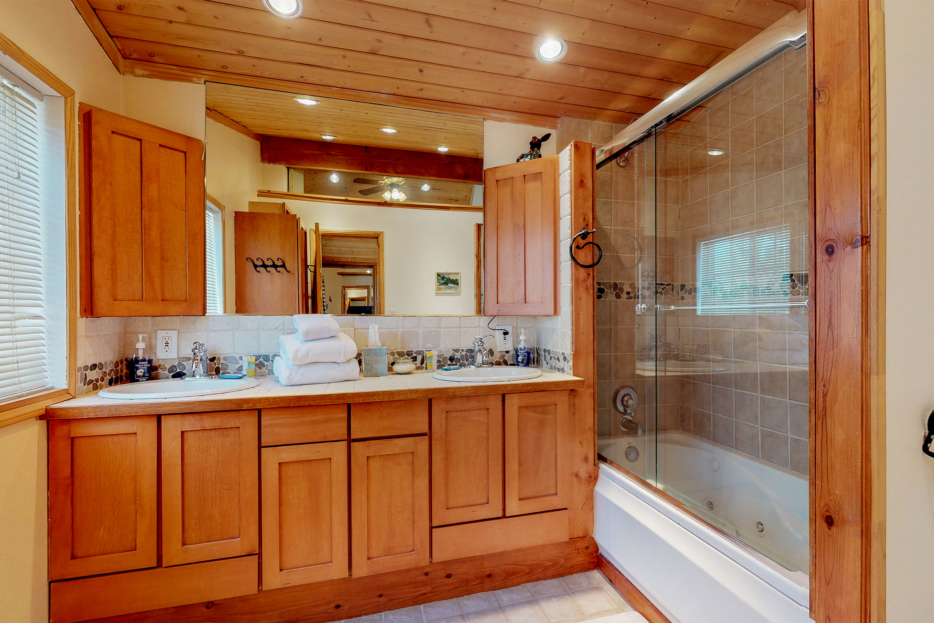Big Bear Home 976148
