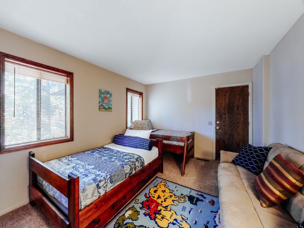 Big Bear Home 976150