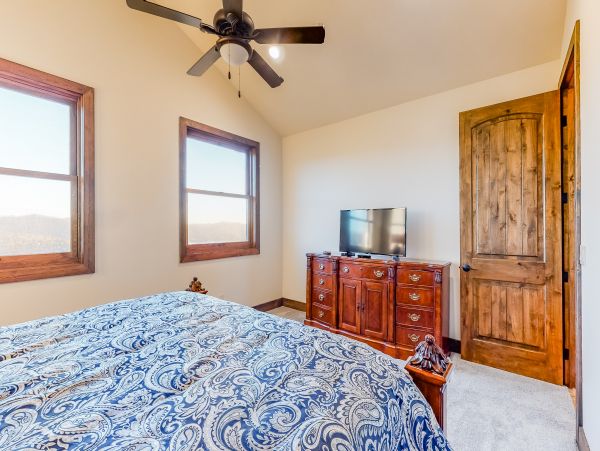 Big Bear Home 976151