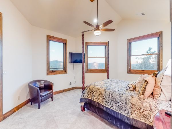 Big Bear Home 976151