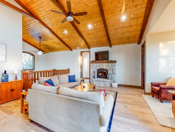 Big Bear Home 976151