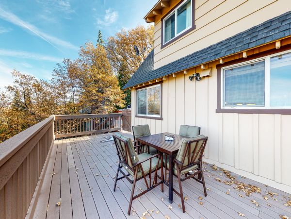 Big Bear Home 976152