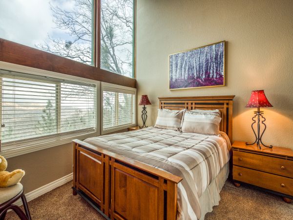 Big Bear Home 976158