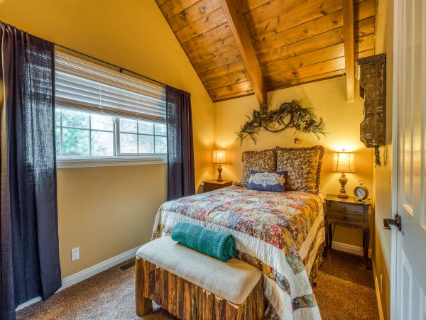 Big Bear Home 976158