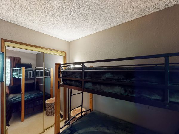 Big Bear Home 976164