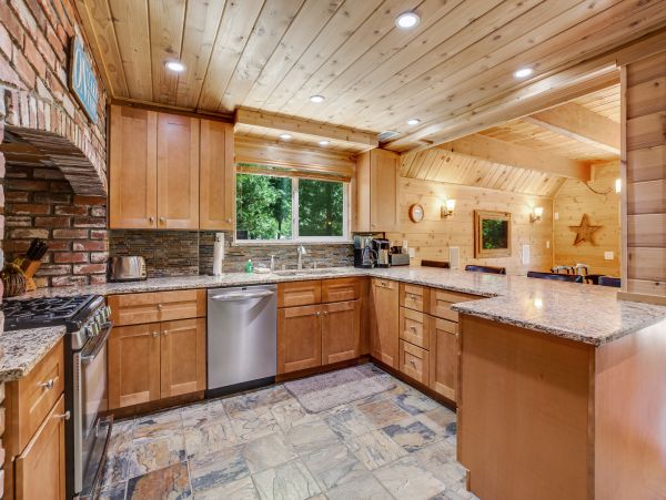 Big Bear Home 976166