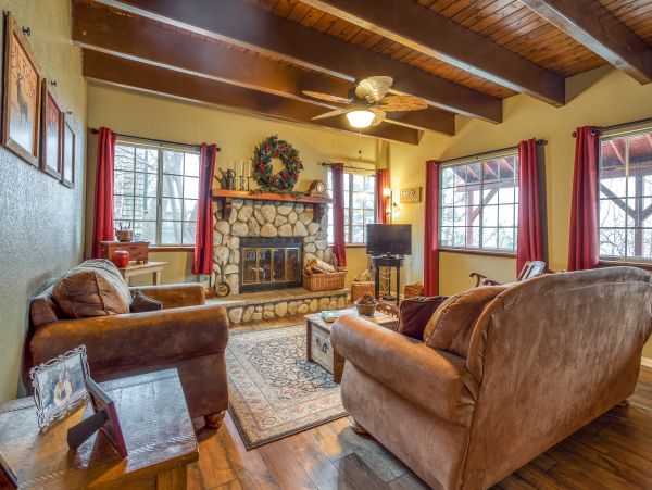 Big Bear Home 976168