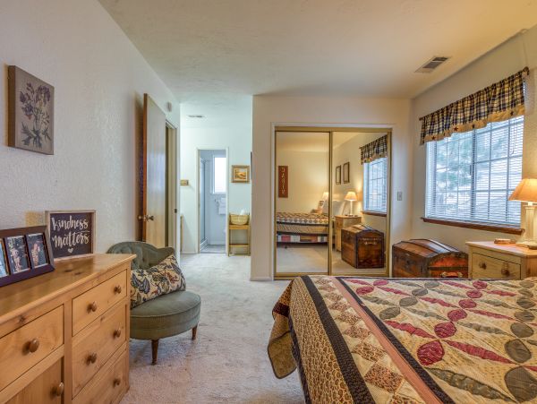 Big Bear Home 976168