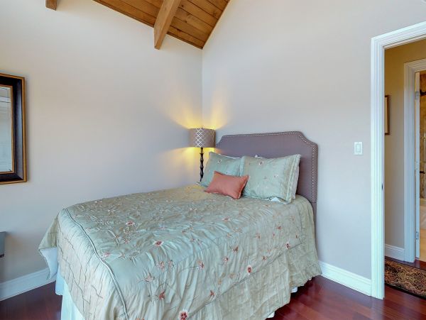 Big Bear Home 976169