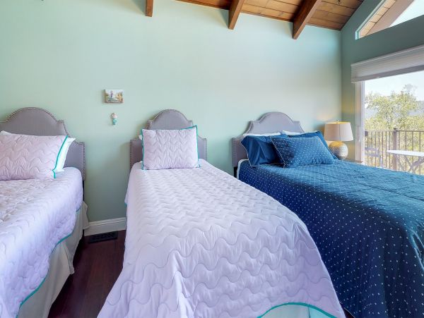 Big Bear Home 976169
