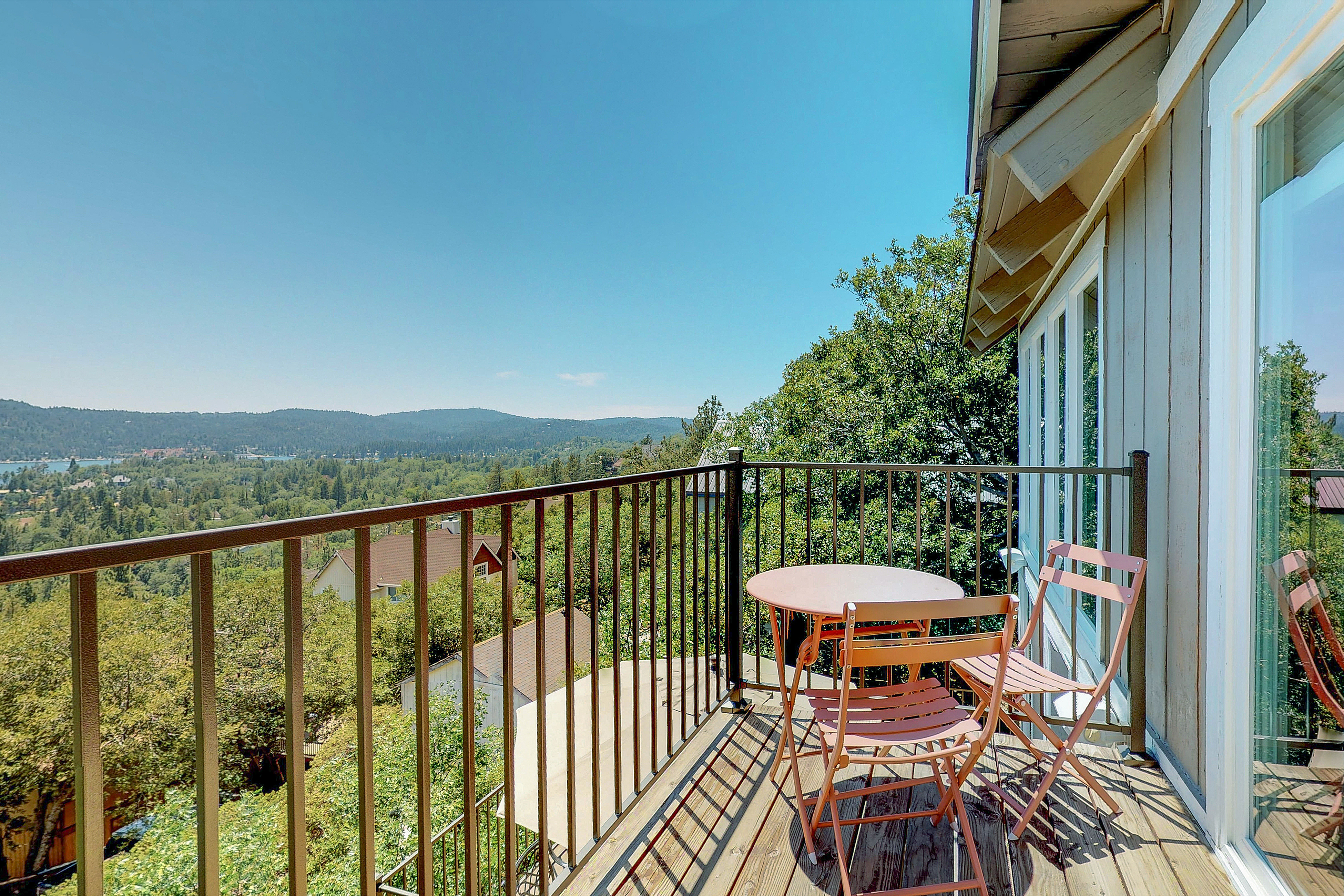 Big Bear Home 976169