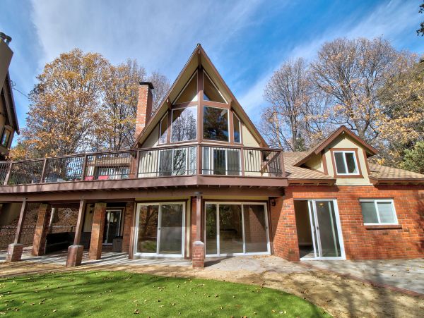 Lake Arrowhead Mountain View Three Bedroom Vacation Home